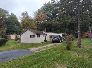 233 Allen Ct, Watervliet, MI 49098