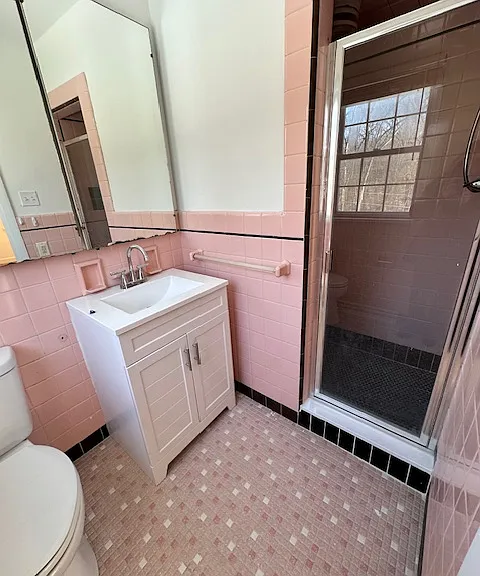 1736 Riverview Rd — Photo 16