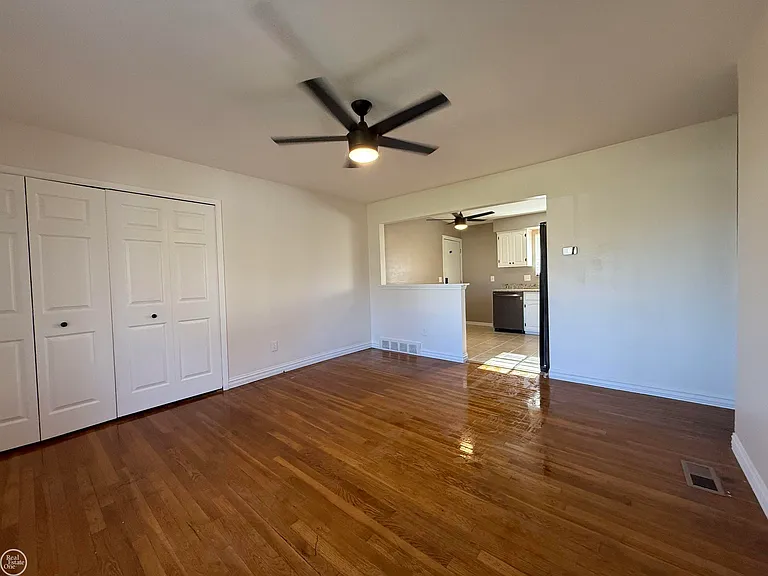 27550 E Schiller Dr — Photo 12