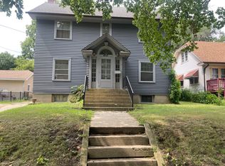 430 Illinois Ave, Elgin, IL 60120