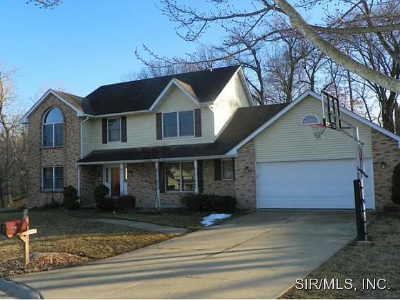 8 White Birch Ln photo 1
