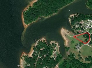 9 Sunset St, Clarksville, VA 23927