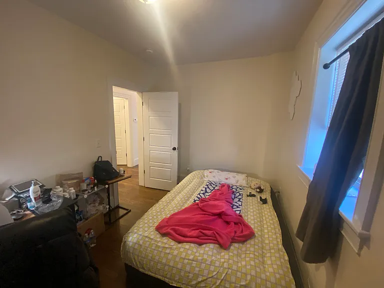 29 Commonwealth Ter #3 — Photo 9