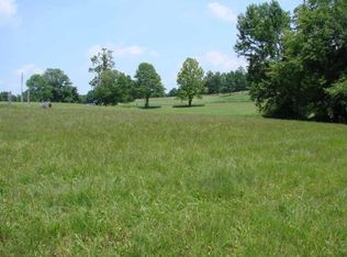 207A Calvert Ridge Rd, Westmoreland, TN 37186