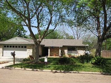 1st image of 2110 Bel Air Dr