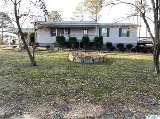 135 White Oak Ave, Leesburg, AL 35983