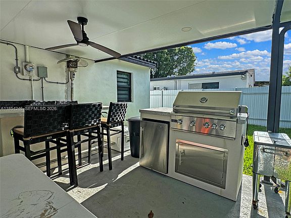 5th image of 7580 SW 29th St