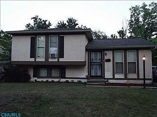 1st image of 2579 Queenswood Ct