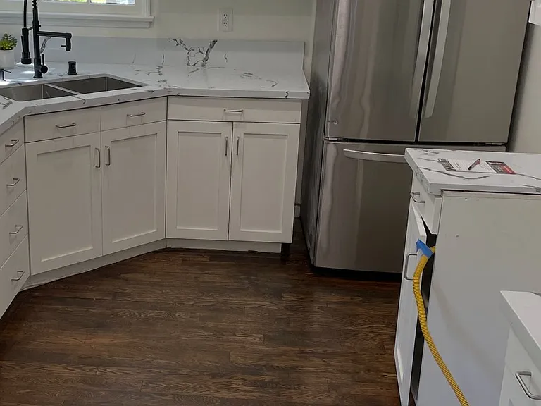 1860 Heather Ct — Photo 19