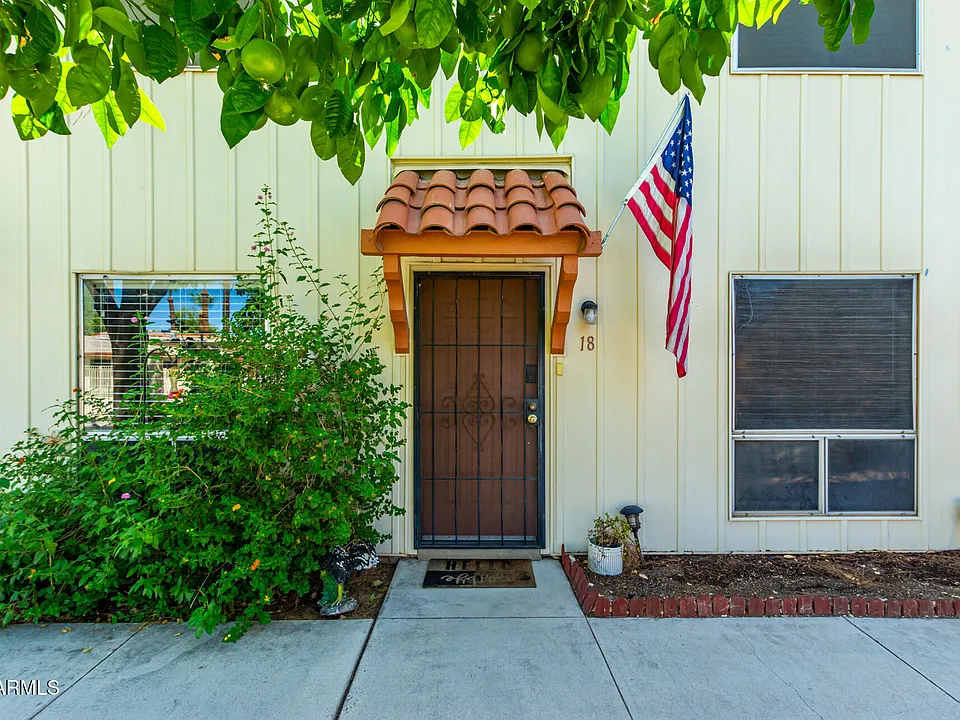 8241 N Central Ave #18
