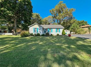 117 Carson Dr, Belleville, IL 62223