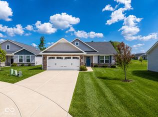 1684 Archer Nock Ct, Westfield, IN 46074