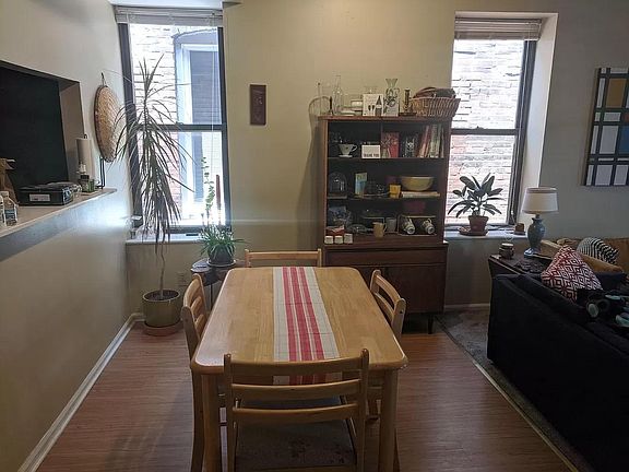 4th image of 4172 Castleman Ave #A