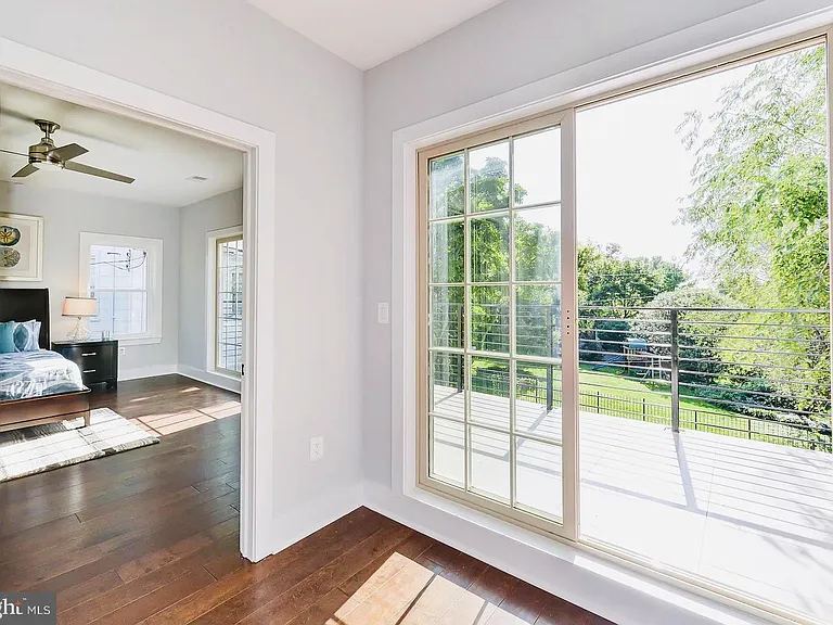 6729 Piney Branch Rd NW — Photo 16