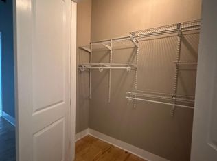 565 Poplar St #B, Macon, GA 31201