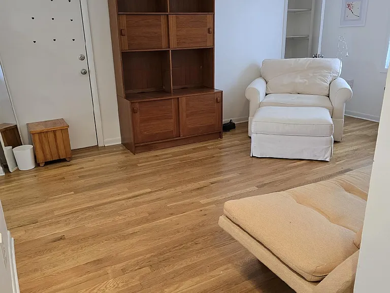 575 Flat Shoals Ave SE #8 — Photo 3