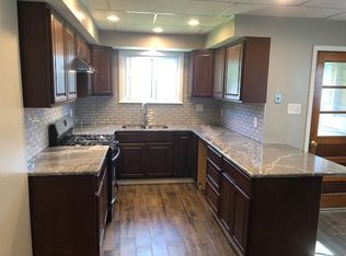 55 N Thomas Ave, Kingston, PA 18704