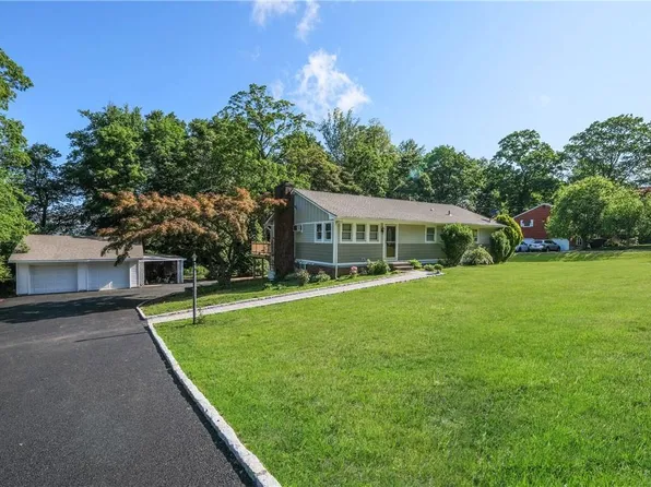 14 Gabriel Drive, Cortlandt Manor, NY 10567