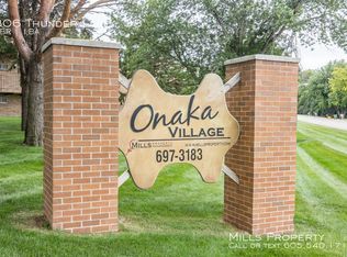 306 Thunder Ln APT 33, Brookings, SD 57006