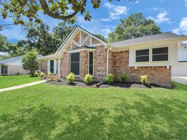 14635 Honeycomb Ln, Cypress, TX 77429