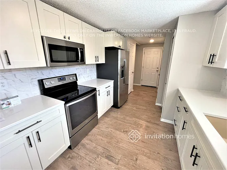 22320 E Princeton Dr — Photo 9