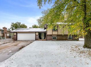 1348 N Denene Ln, Wichita, KS 67212