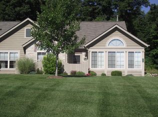 2699 Bluestone Cir, Kalamazoo, MI 49009