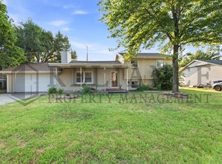 322 S Jonathan St, Maize, KS 67101
