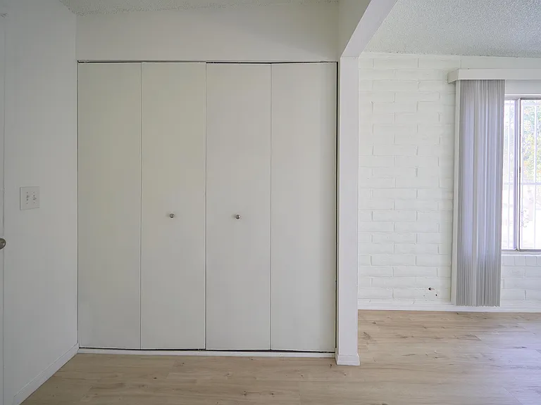 3410 S Mann Ave — Photo 18