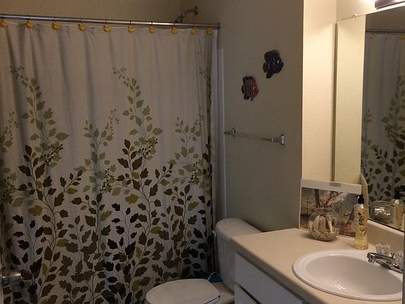 5th image of 60 Fenwick Hall Aly APT 922