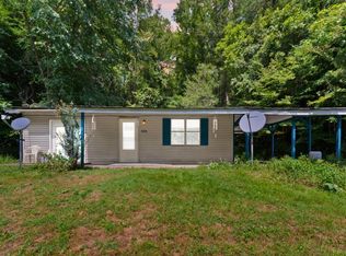 6026-6026 State Highway 221, Bledsoe, KY 40810
