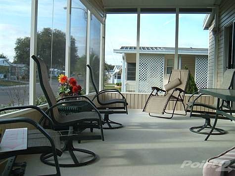 LUNAI IN FRONT OF HOME