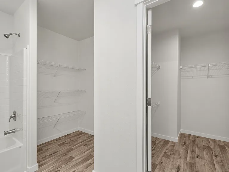 6772 NE Whidbey Dr — Photo 8