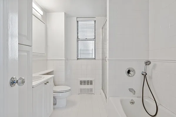 Rented by Rudin Management Company, Inc. | media 32