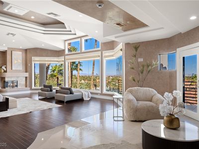 5020 Spanish Heights Dr, Las Vegas, NV, 89148