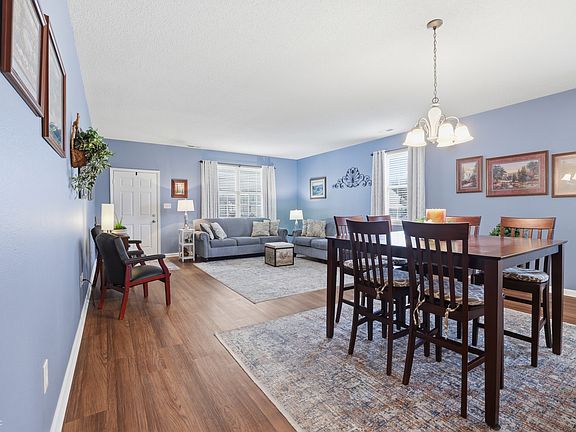 3rd image of 10720 Stillwater Rd