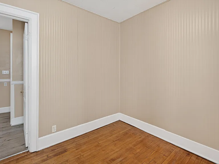 2621 N Humboldt Blvd — Photo 26