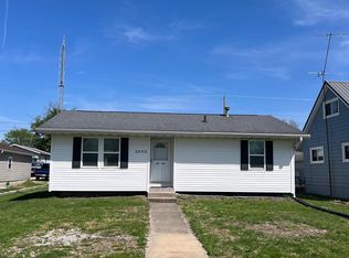 2202 Racine Ave, Burlington, IA 52601