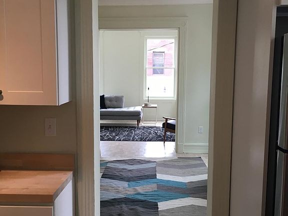 Kitchen/dining room/living room