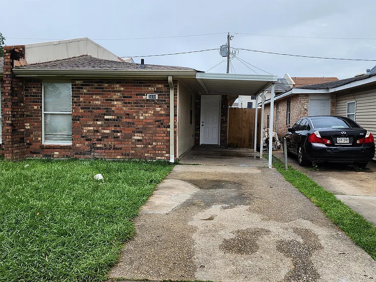 3618 Shangri La Dr — Photo 1