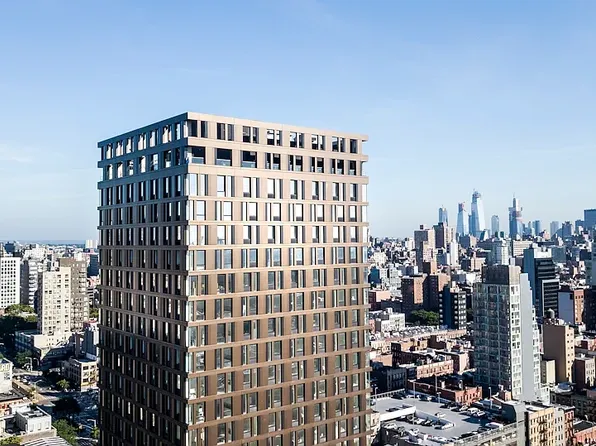 125 Delancey St APT 804, New York, NY 10002