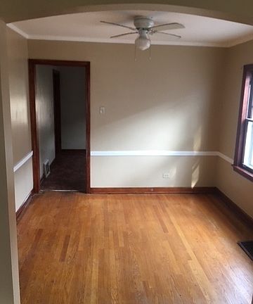 3rd image of 14431 S Wallace Ave