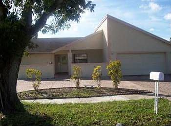 1st image of 5711 NW 54th Ln
