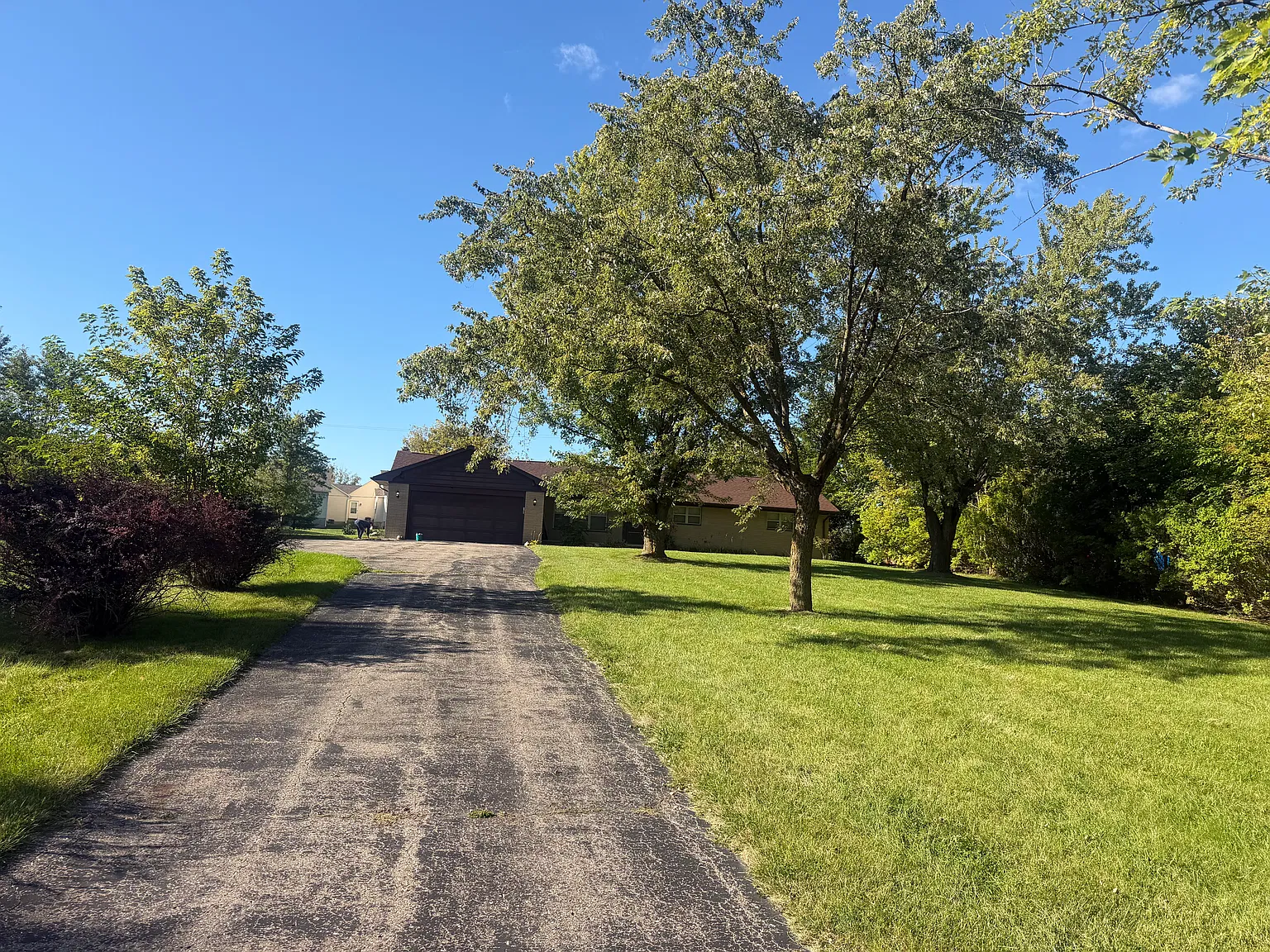 3 bed, 1645 sqft, $2,000 — Photo 2