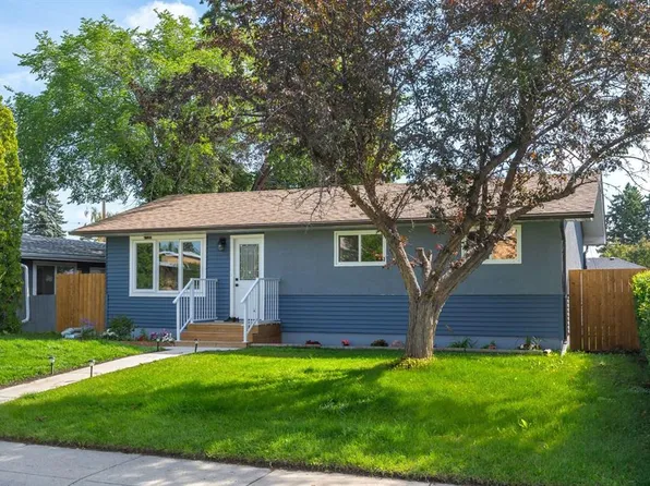 9608 W 5th St SE, Calgary, AB T2J 1K6