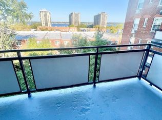16-66 Bell Blvd #430B, Bayside, NY 11360