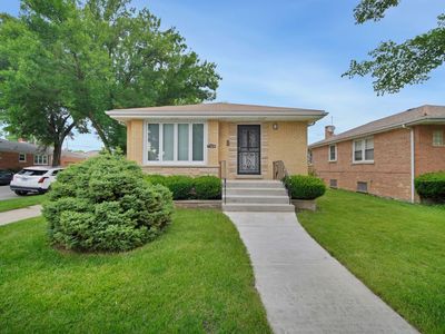 7324 W Addison St, Chicago, IL, 60634