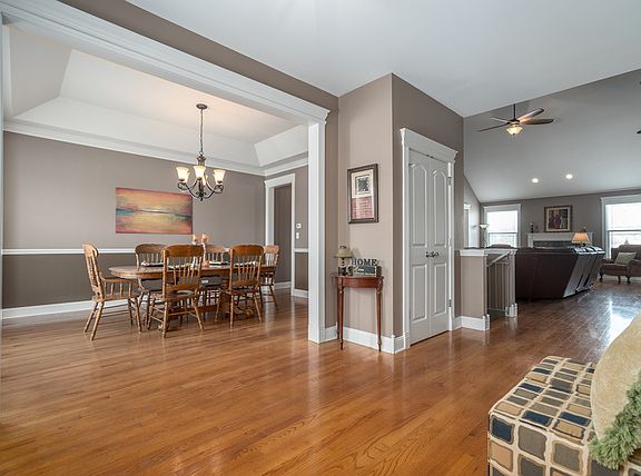 5th image of 15710 S Portage Ln