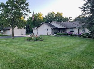 16897 Circle Dr, Little Falls, MN 56345