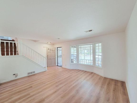3rd image of 3398 Rocky Mountain Dr